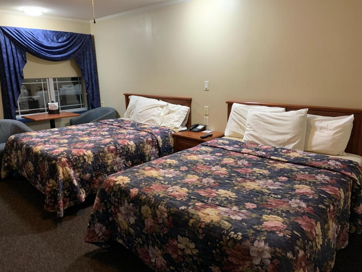 Motel Travelodge By Wyndham 2*